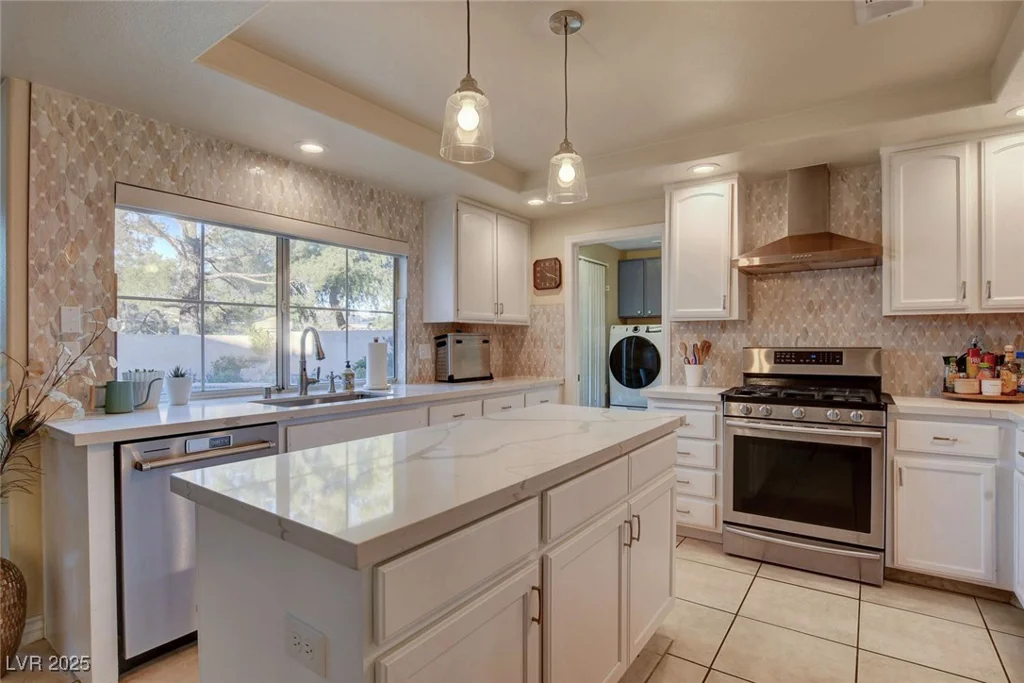 2430 Antler Point, Henderson, NV 89074