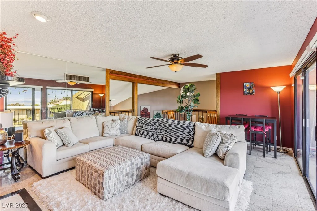 536 Woodcrest, Boulder City, NV 89005