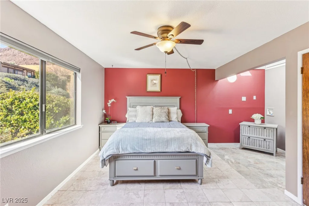 536 Woodcrest, Boulder City, NV 89005