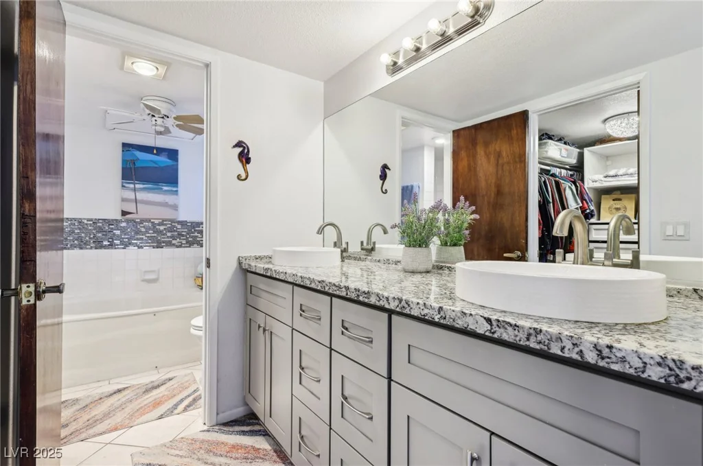 536 Woodcrest, Boulder City, NV 89005
