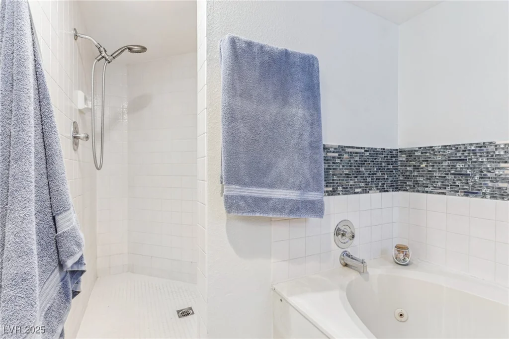 536 Woodcrest, Boulder City, NV 89005