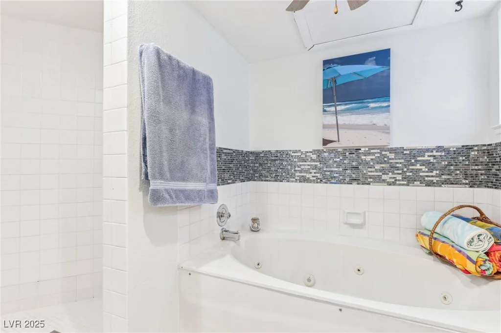 536 Woodcrest, Boulder City, NV 89005