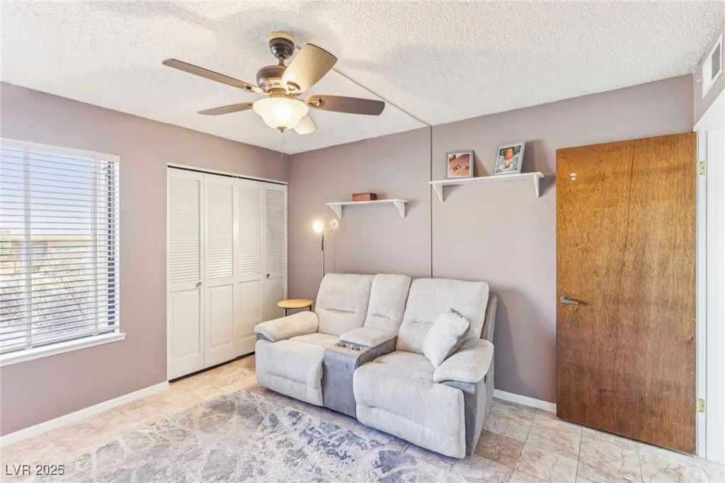 536 Woodcrest, Boulder City, NV 89005