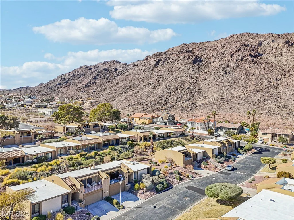 536 Woodcrest, Boulder City, NV 89005