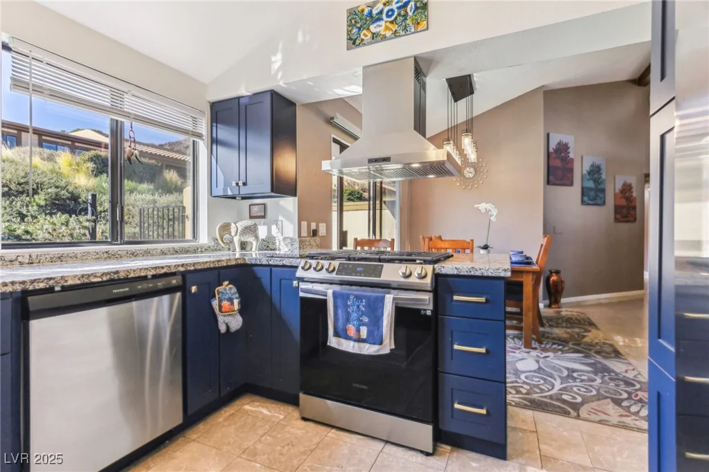 536 Woodcrest, Boulder City, NV 89005