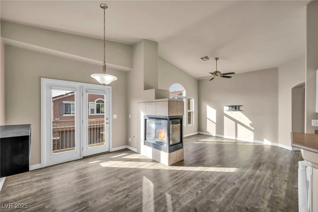 8780 Horizon Wind, Las Vegas, NV 89178