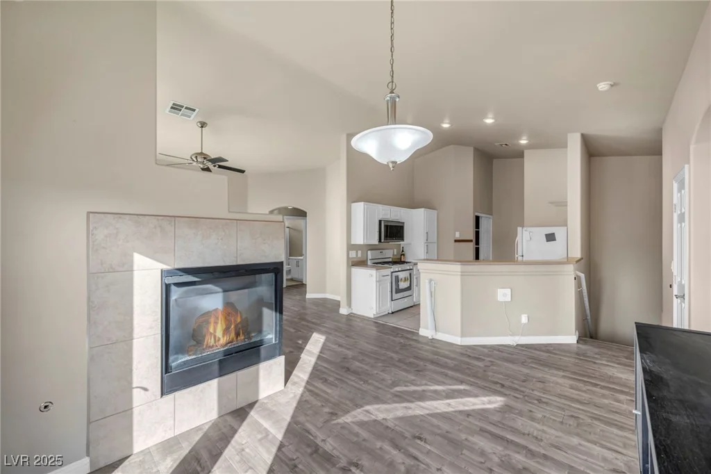 8780 Horizon Wind, Las Vegas, NV 89178