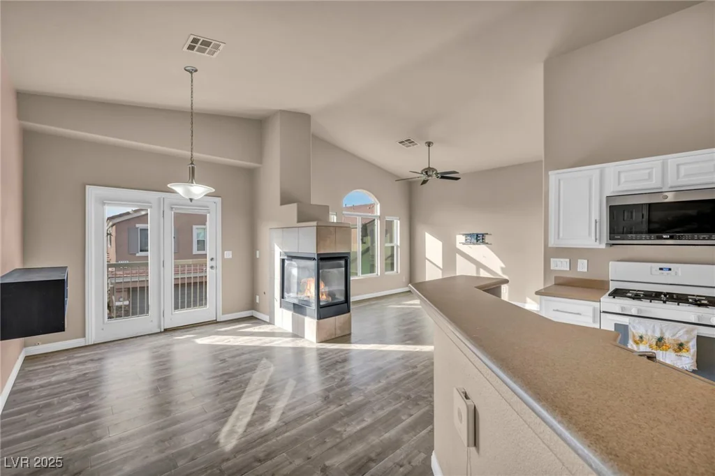 8780 Horizon Wind, Las Vegas, NV 89178