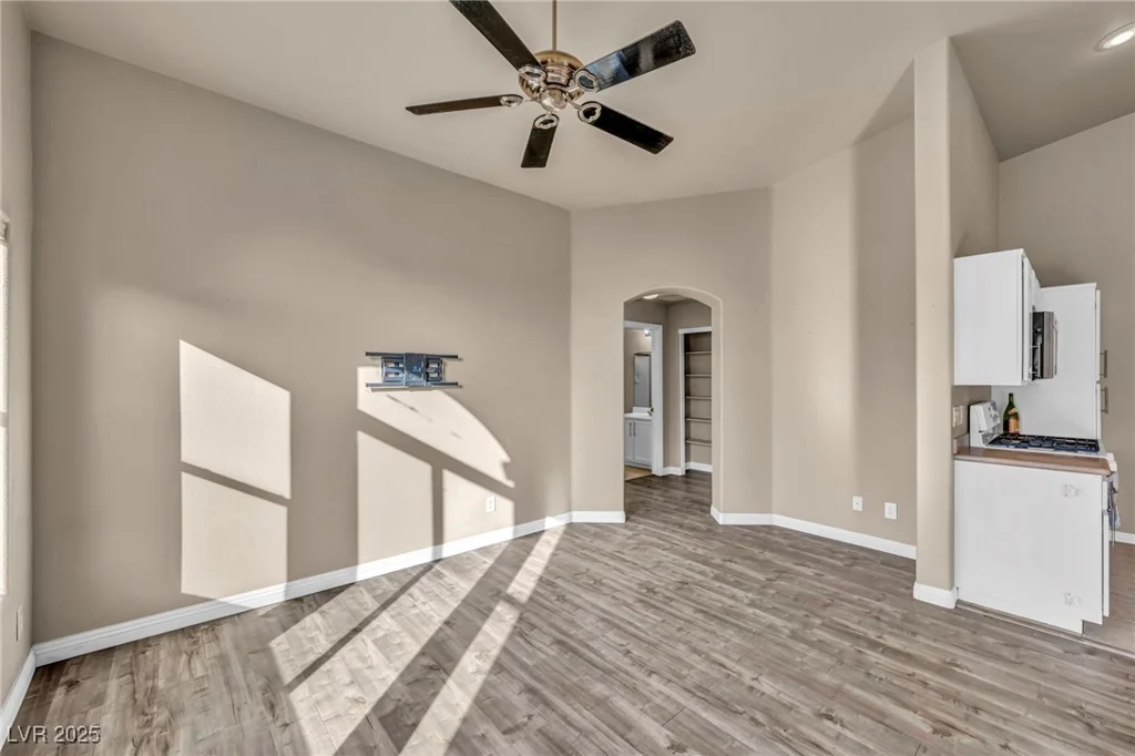 8780 Horizon Wind, Las Vegas, NV 89178