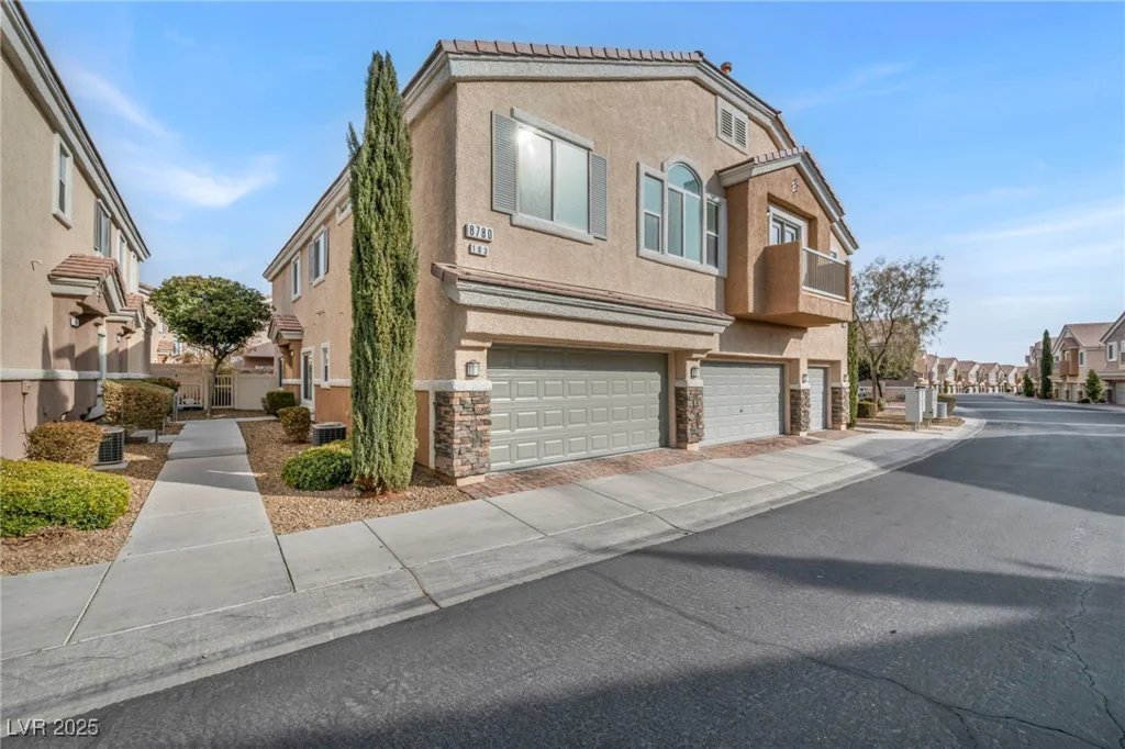 8780 Horizon Wind, Las Vegas, NV 89178