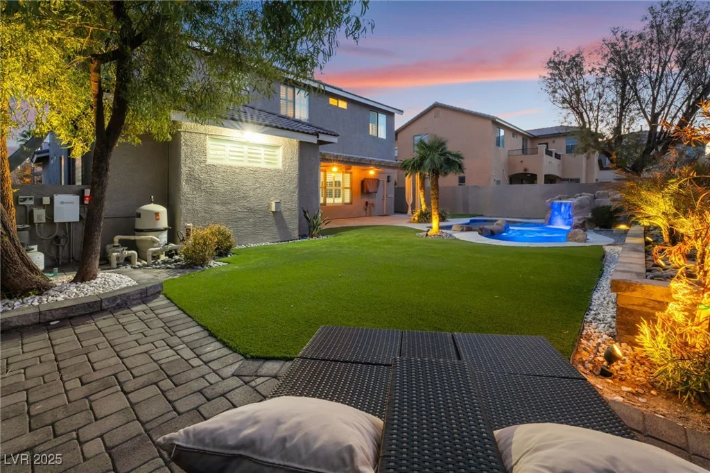 6010 Garthmore, Las Vegas, NV 89141