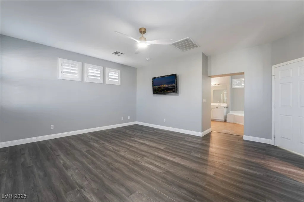6010 Garthmore, Las Vegas, NV 89141