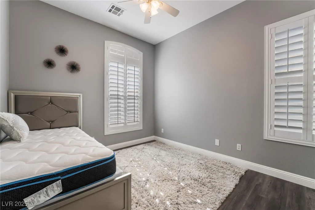 6010 Garthmore, Las Vegas, NV 89141