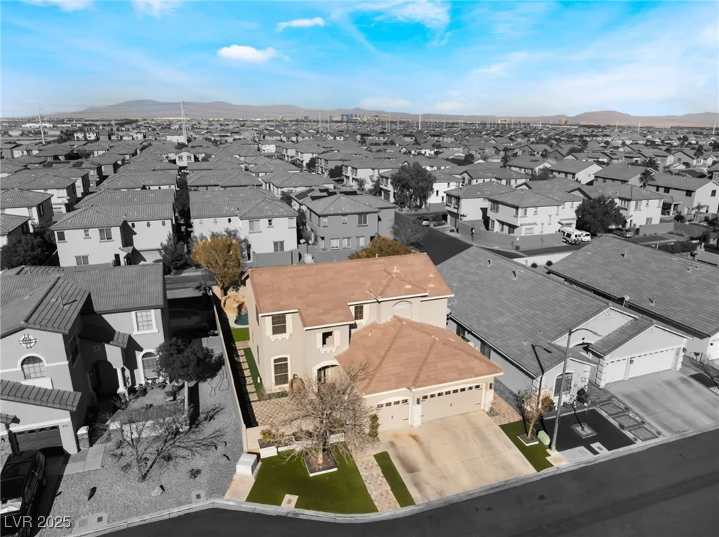 6010 Garthmore, Las Vegas, NV 89141