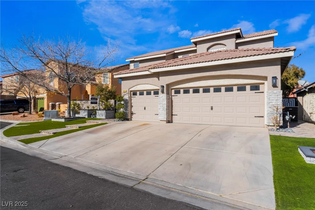 6010 Garthmore, Las Vegas, NV 89141