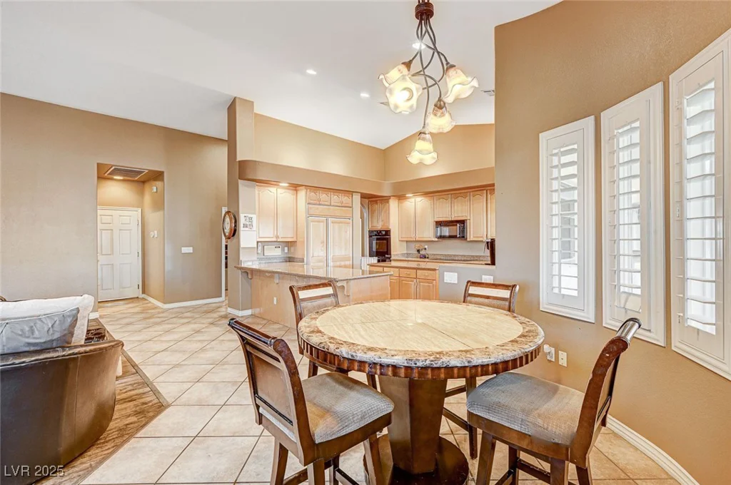 7015 Jensen, Las Vegas, NV 89149