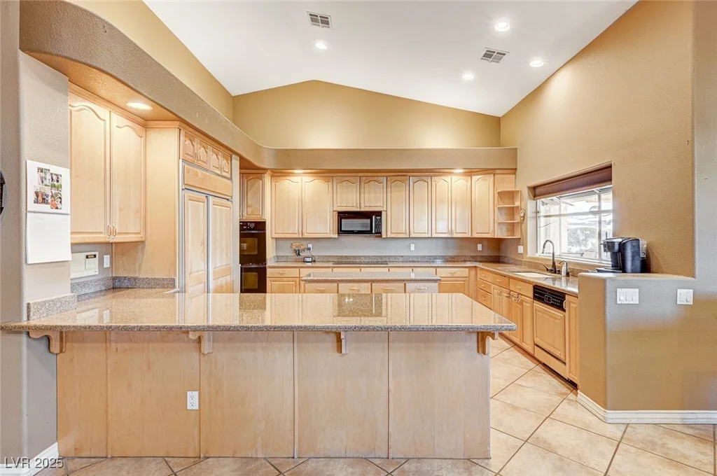 7015 Jensen, Las Vegas, NV 89149
