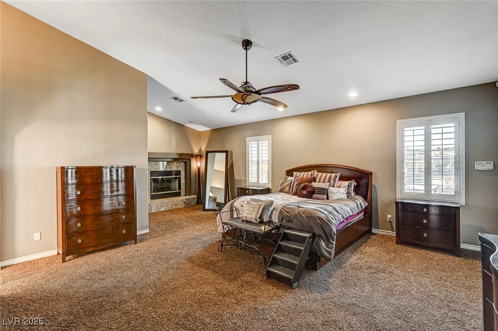 7015 Jensen, Las Vegas, NV 89149