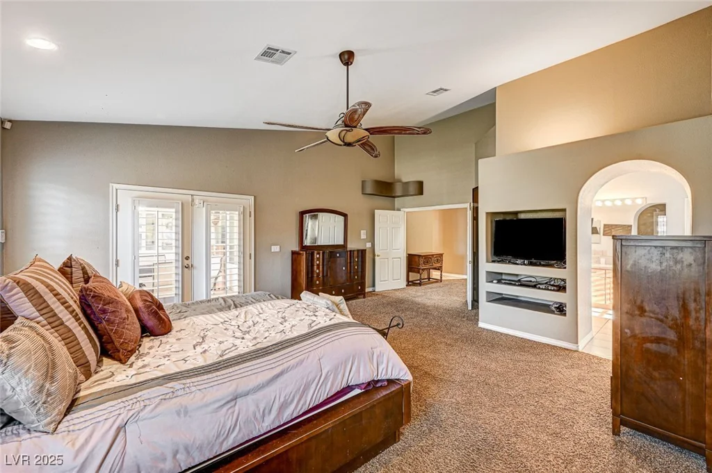 7015 Jensen, Las Vegas, NV 89149