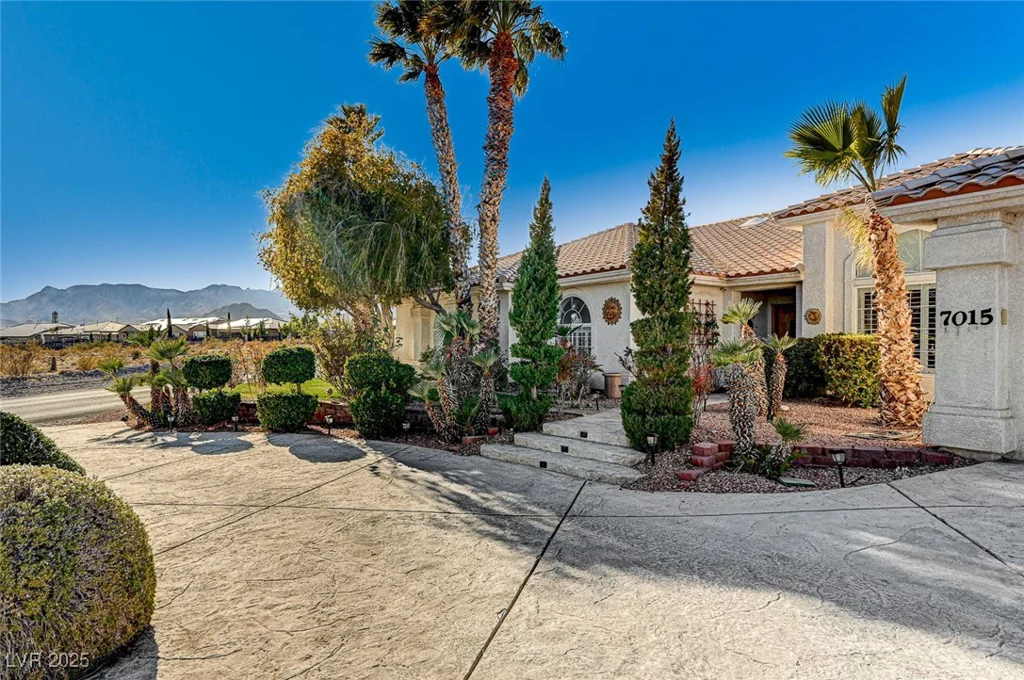7015 Jensen, Las Vegas, NV 89149