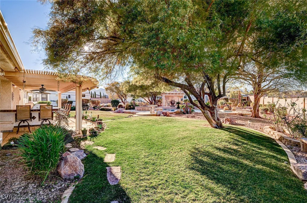7015 Jensen, Las Vegas, NV 89149