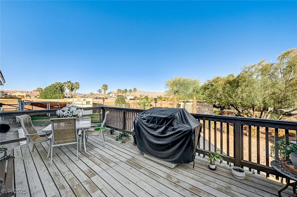 7015 Jensen, Las Vegas, NV 89149