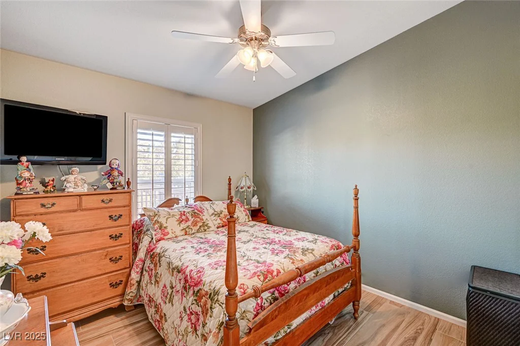7015 Jensen, Las Vegas, NV 89149