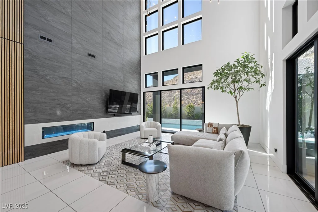 10958 Earth Hues, Las Vegas, NV 89135