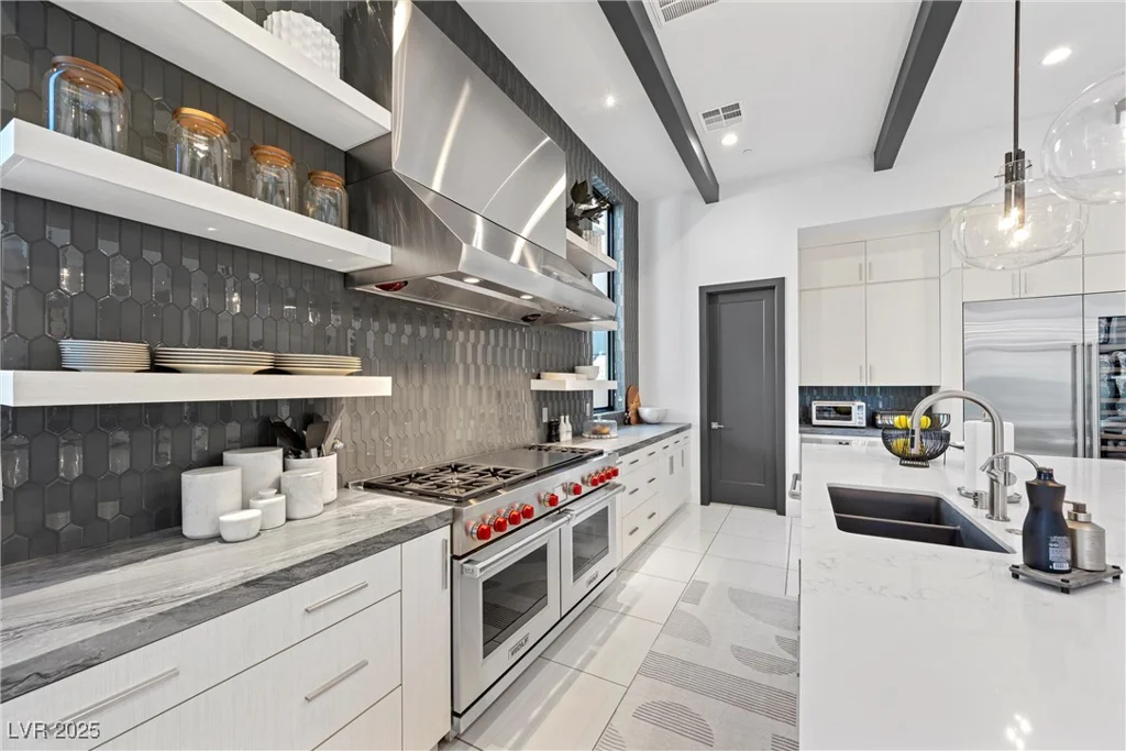 10958 Earth Hues, Las Vegas, NV 89135