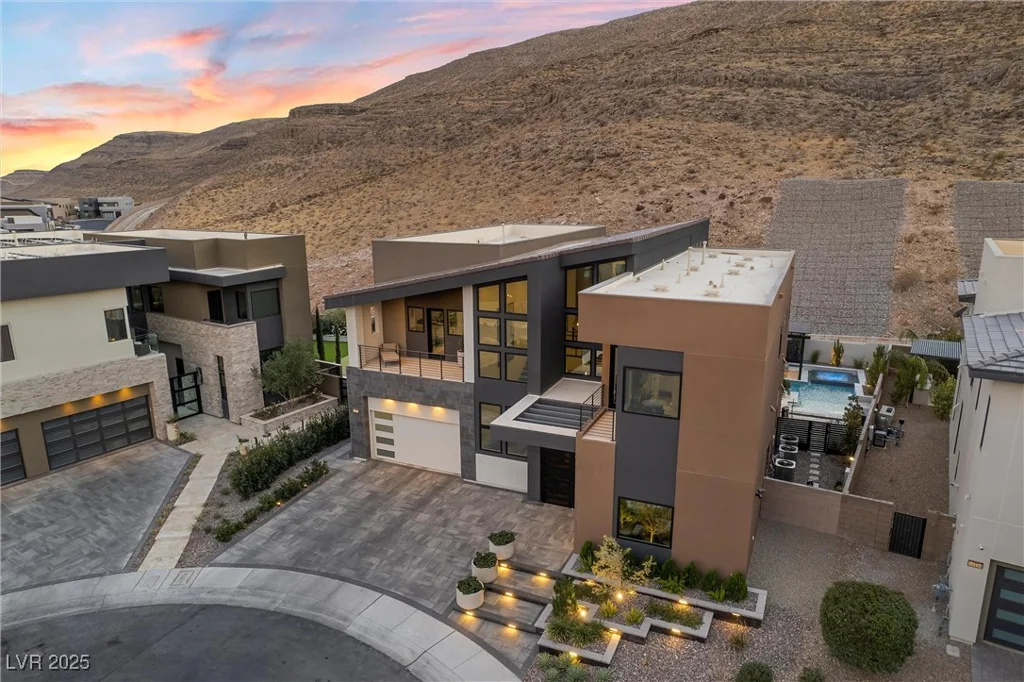 10958 Earth Hues, Las Vegas, NV 89135