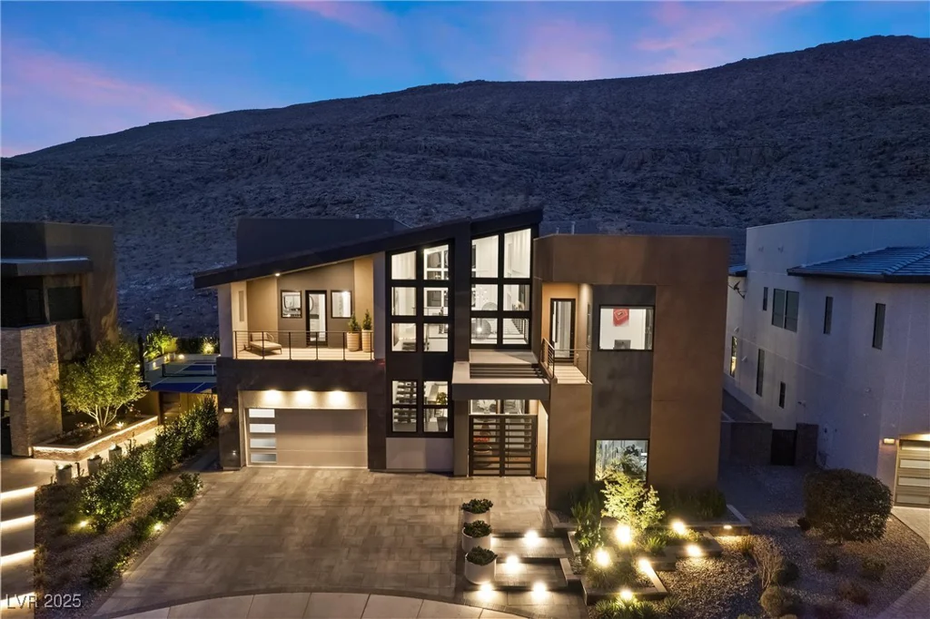 10958 Earth Hues, Las Vegas, NV 89135