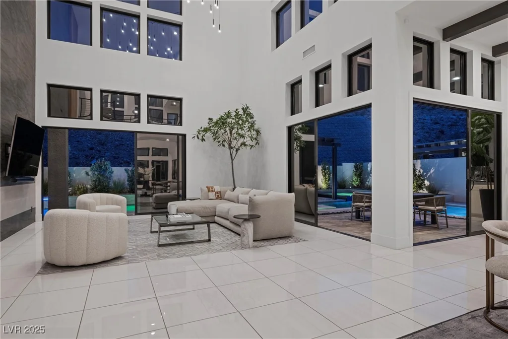 10958 Earth Hues, Las Vegas, NV 89135