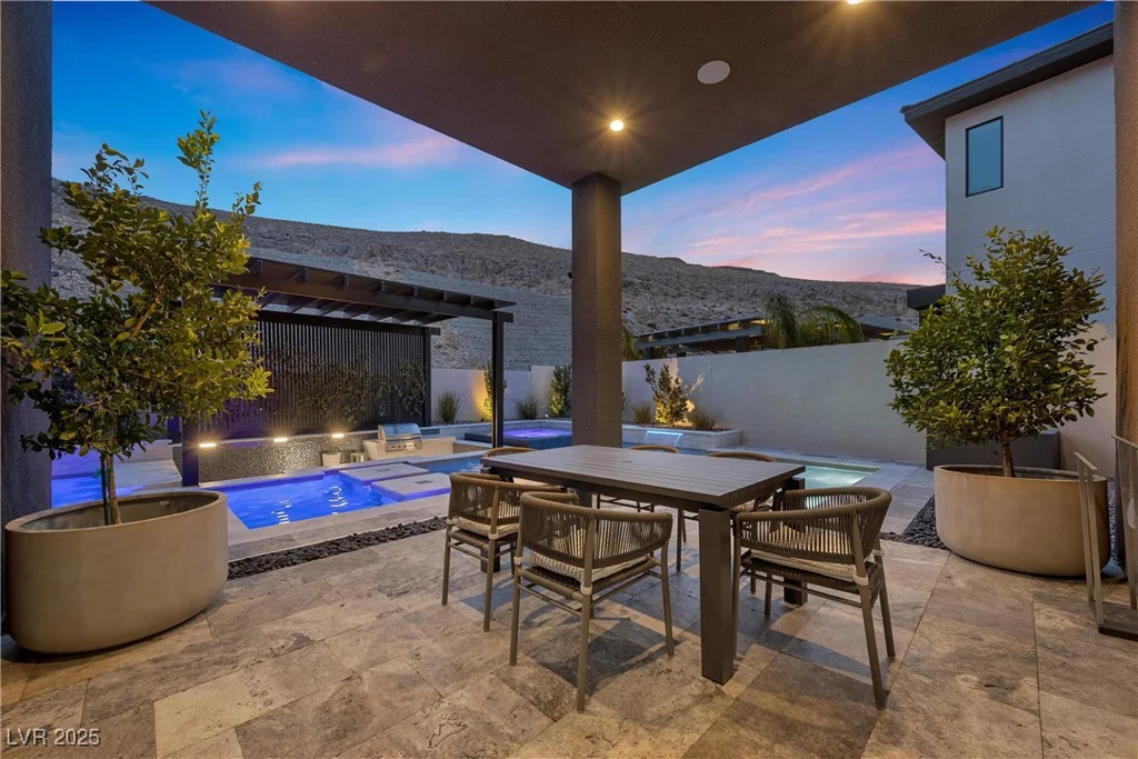 10958 Earth Hues, Las Vegas, NV 89135