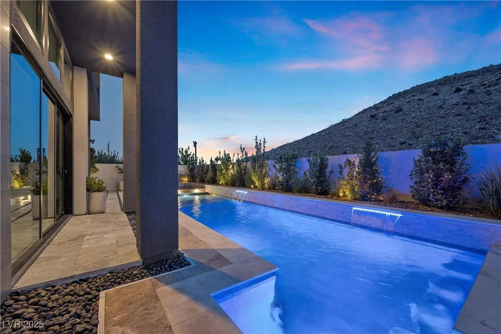 10958 Earth Hues, Las Vegas, NV 89135