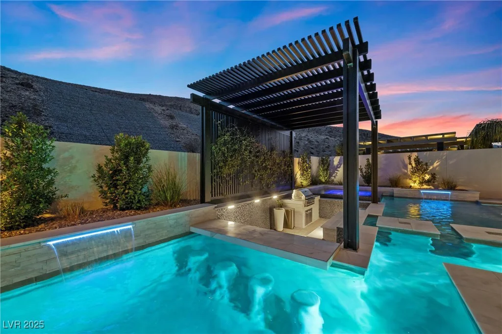 10958 Earth Hues, Las Vegas, NV 89135