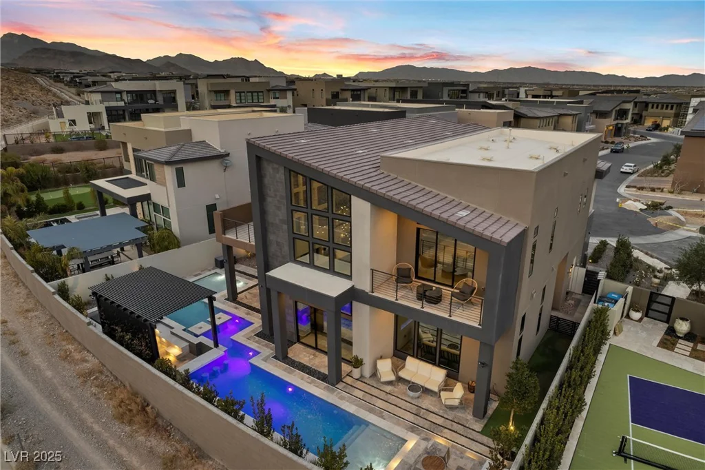 10958 Earth Hues, Las Vegas, NV 89135