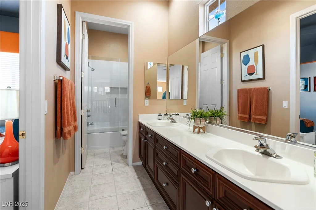 5455 San Florentine, Las Vegas, NV 89141