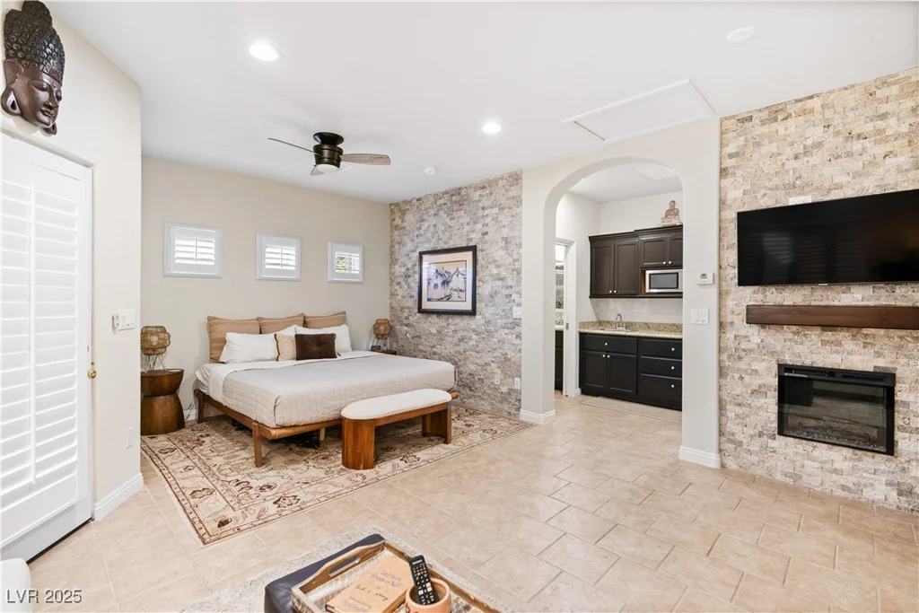 5455 San Florentine, Las Vegas, NV 89141