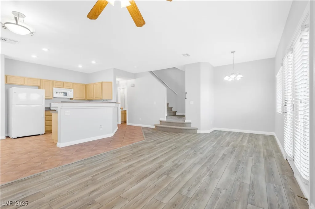 6637 Lookout Lodge, North Las Vegas, NV 89084
