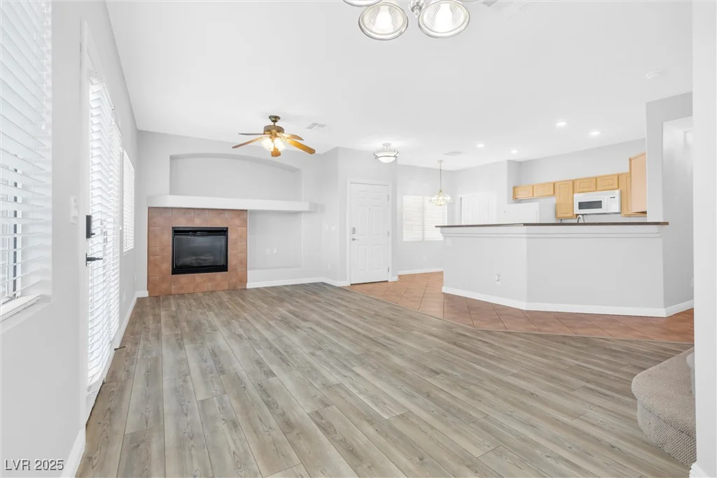 6637 Lookout Lodge, North Las Vegas, NV 89084