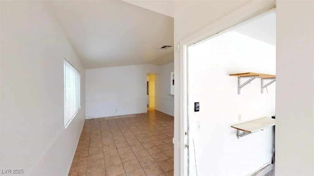 1420 Arlington Heights, Las Vegas, NV 89110
