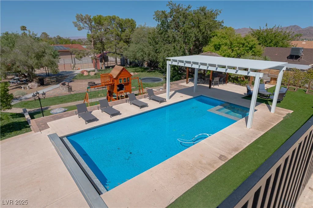 836 San Eduardo, Henderson, NV 89002
