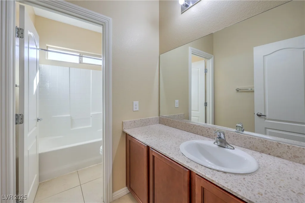 9094 Palmas Altas, Las Vegas, NV 89178