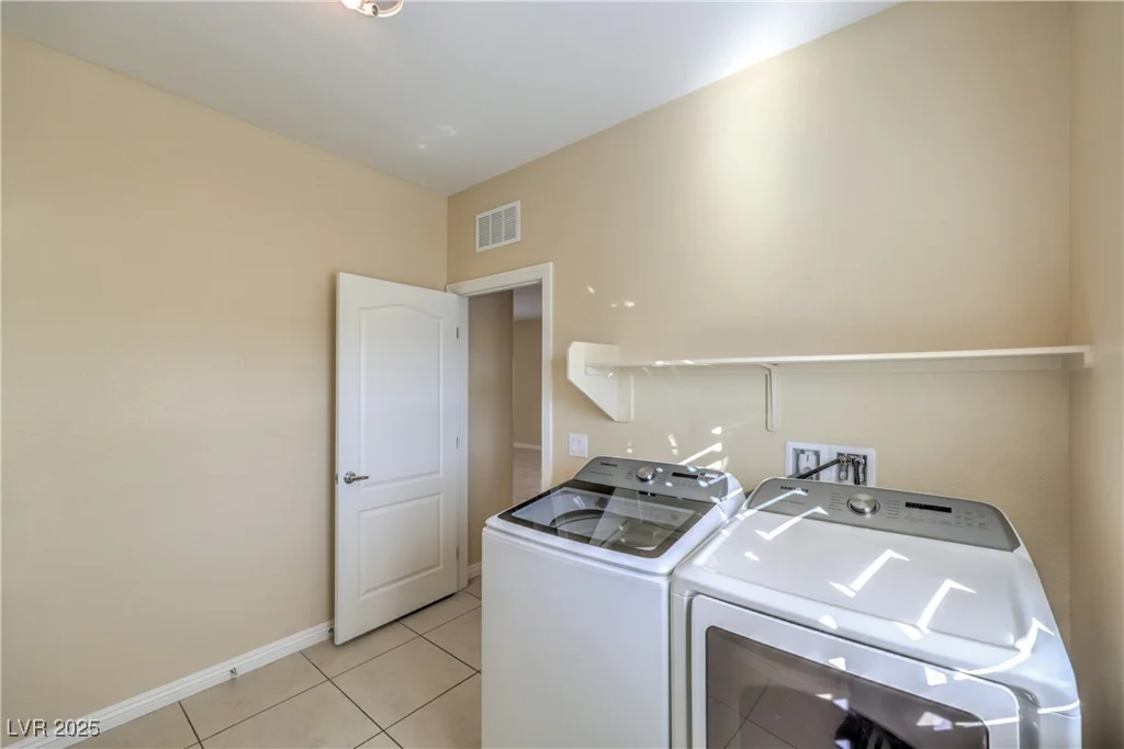 9094 Palmas Altas, Las Vegas, NV 89178