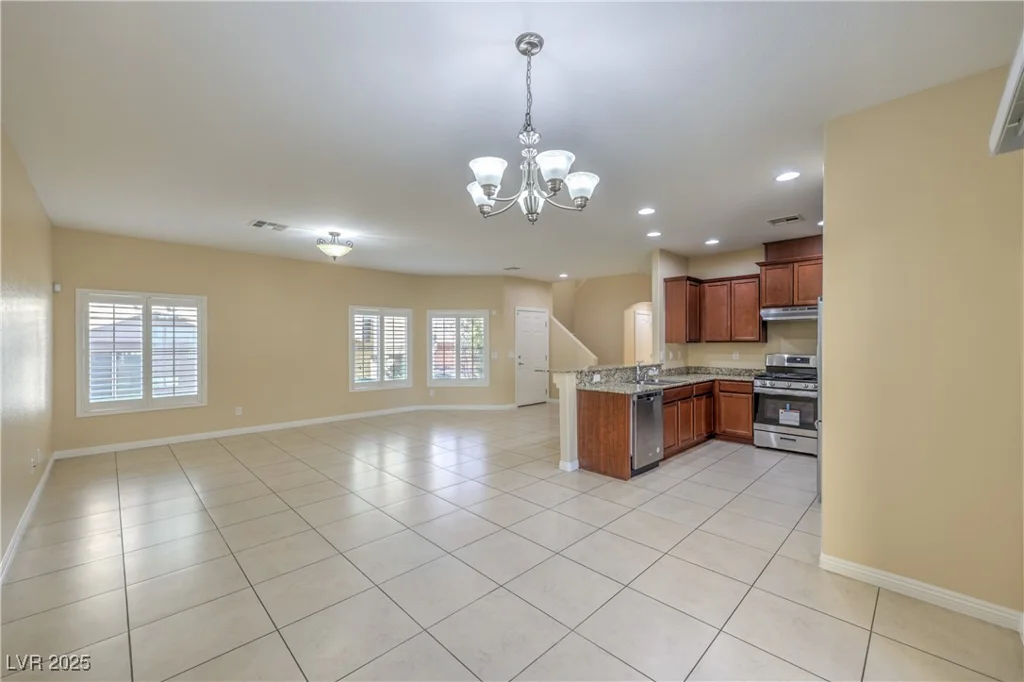 9094 Palmas Altas, Las Vegas, NV 89178