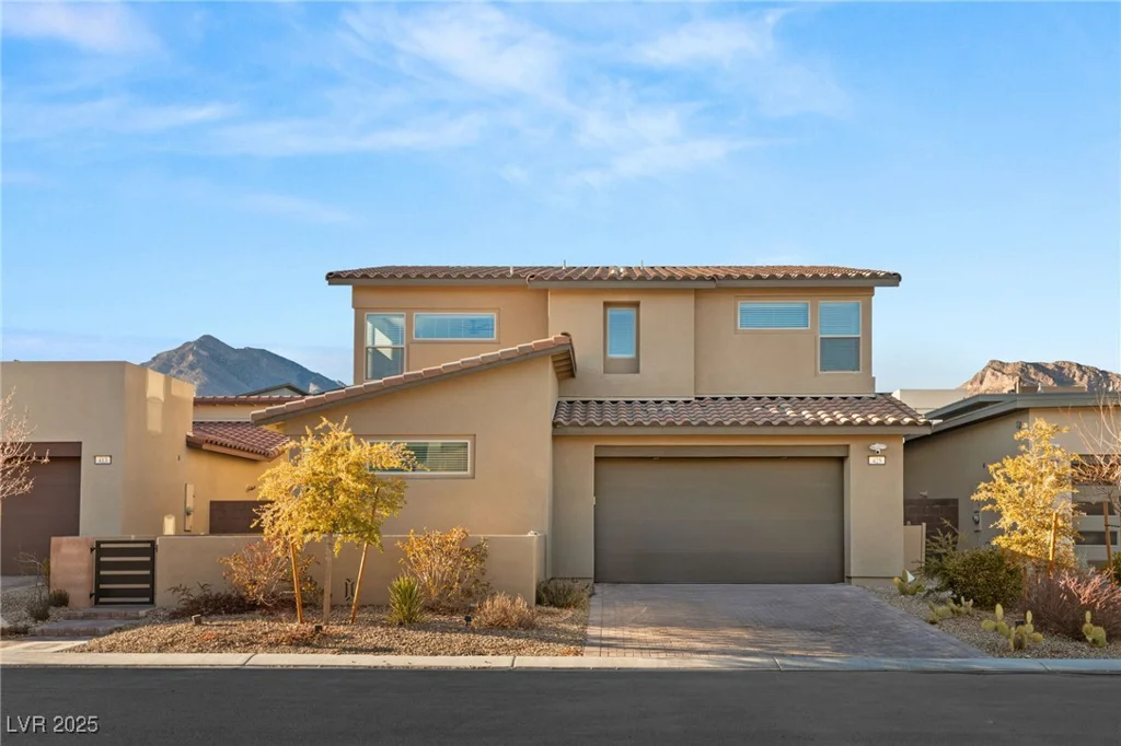 425 Crown Mesa, Las Vegas, NV 89138
