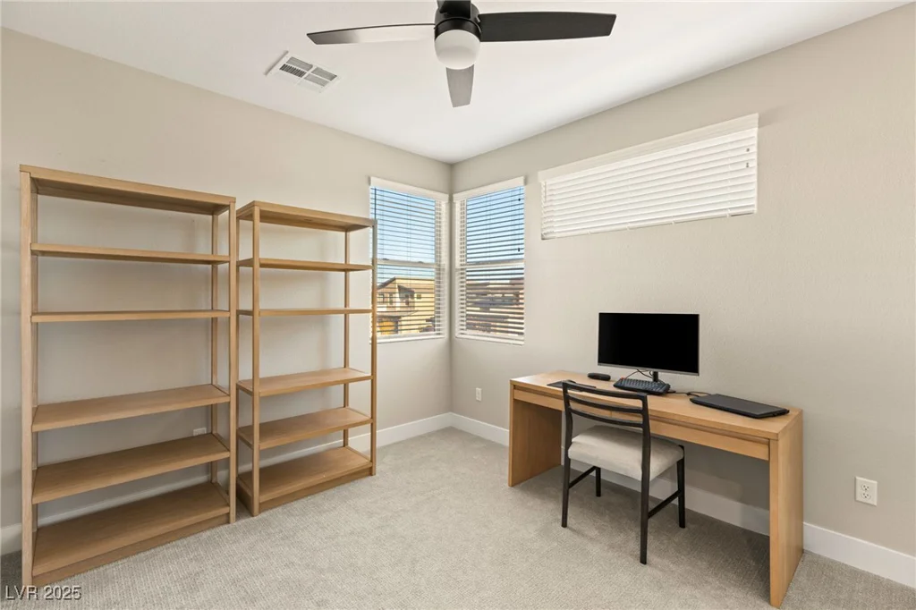 425 Crown Mesa, Las Vegas, NV 89138