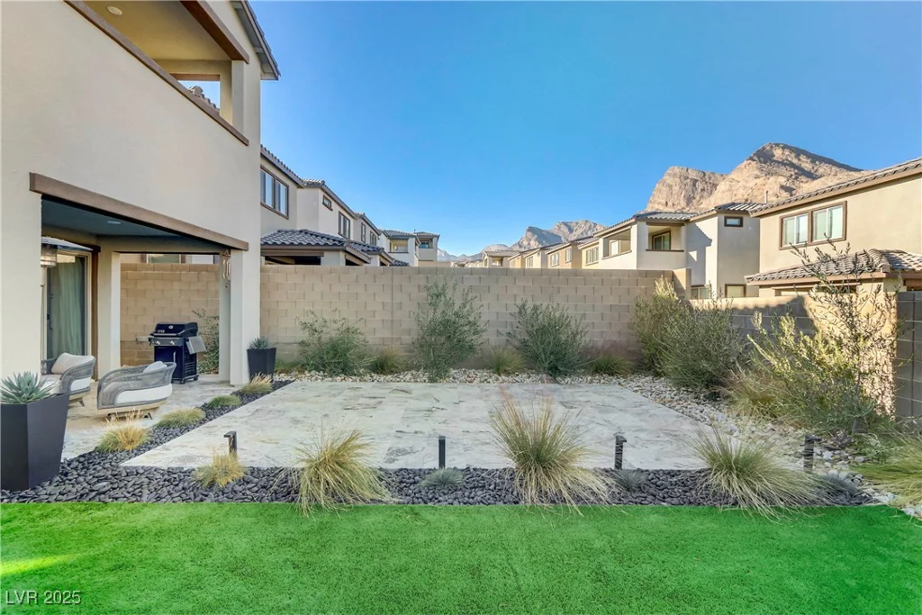 11560 Observation Point, Las Vegas, NV 89138