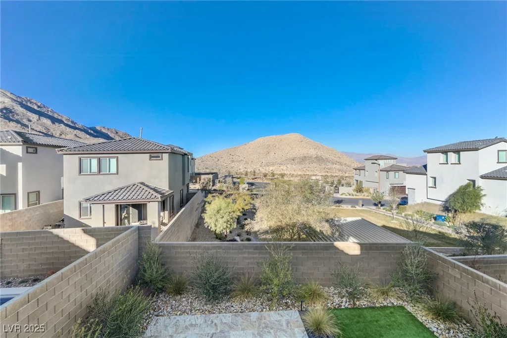 11560 Observation Point, Las Vegas, NV 89138