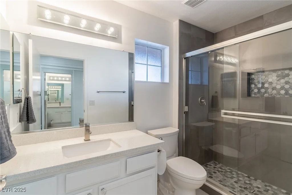 8913 Stoney Point, Las Vegas, NV 89134